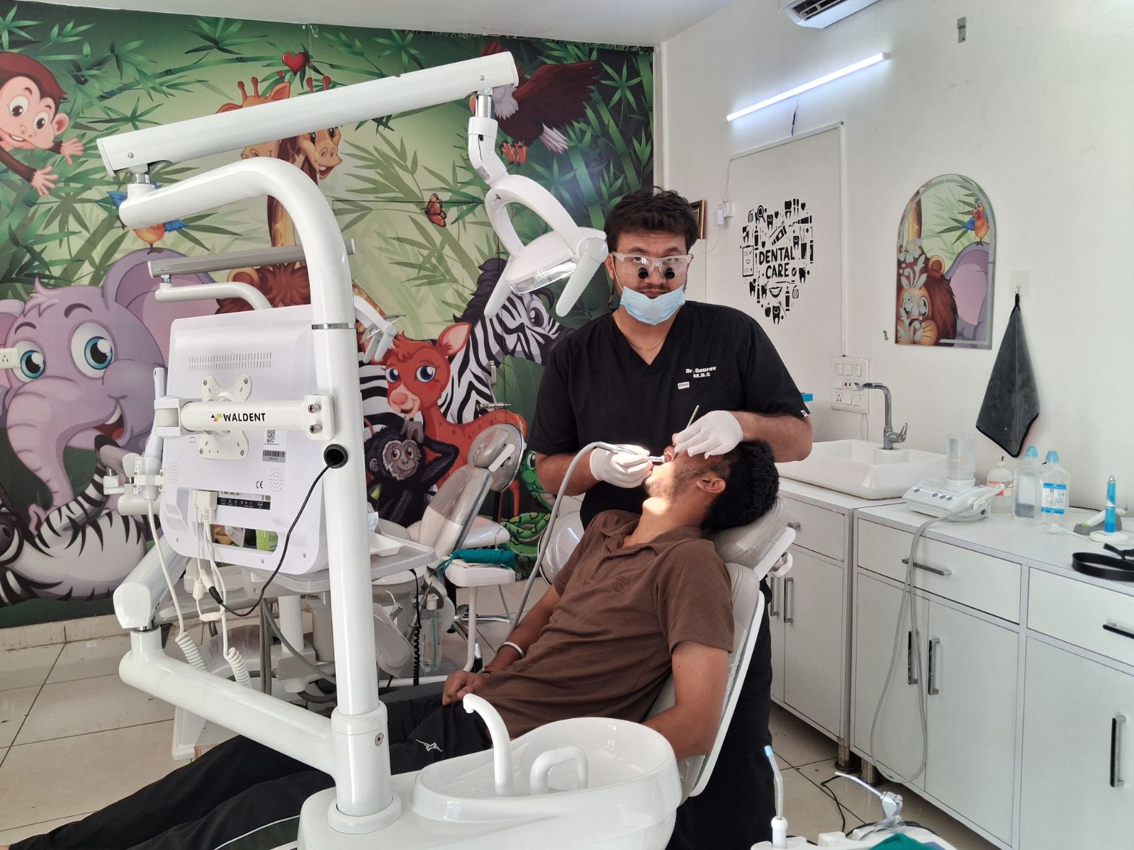 Clear aligner smile transformation