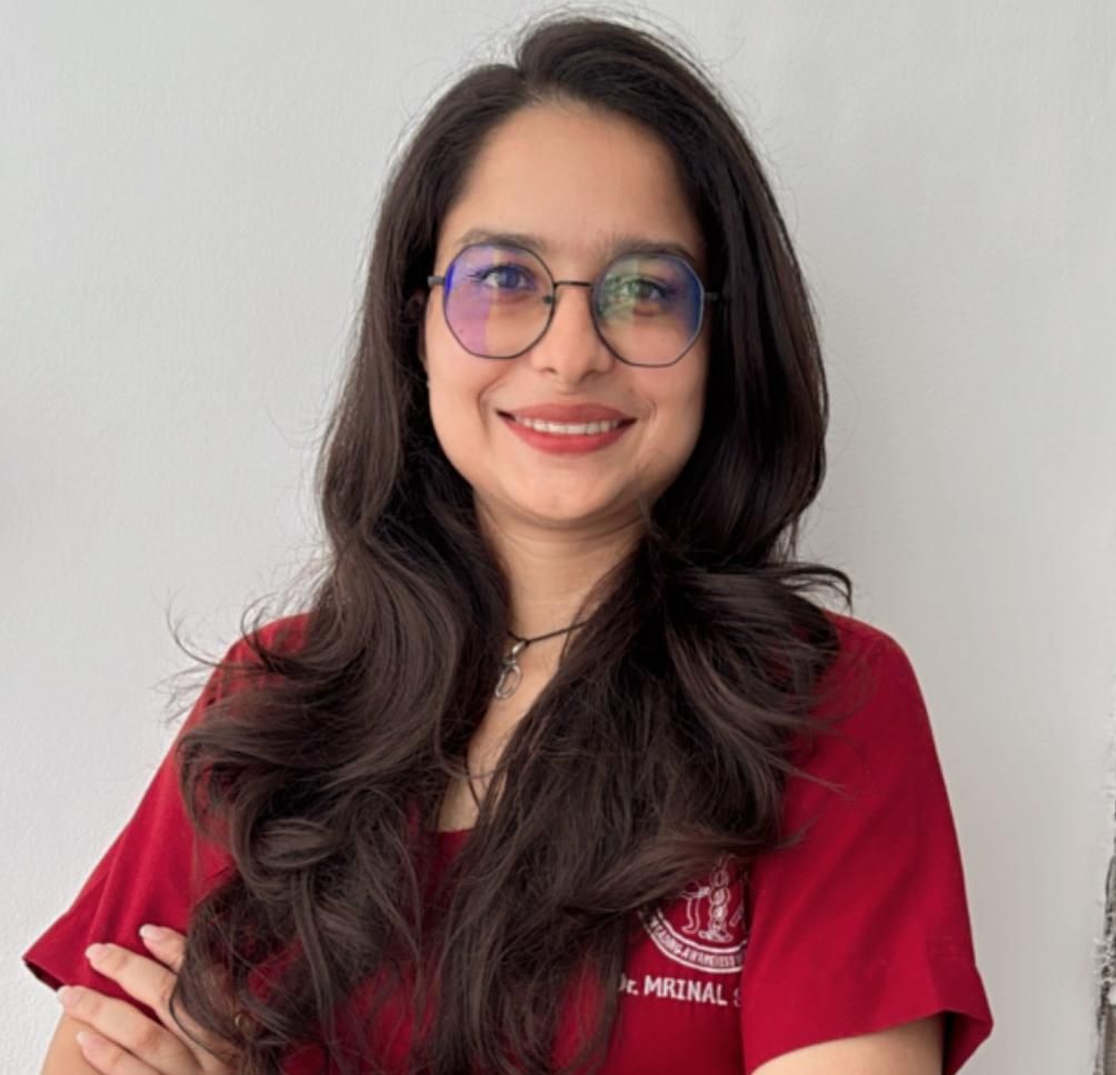 Dr. Mrinal Singh, Consultant Orthodontist, BDS MDS Orthodontics and Dentofacial Orthopedics
